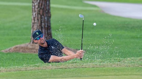 Grinding Away taken PGA National. Photo by Juarez Santos