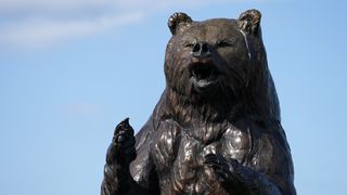 Beware The Bear Trap (featured). Photo by Jasen Vinlove-Imagn Images